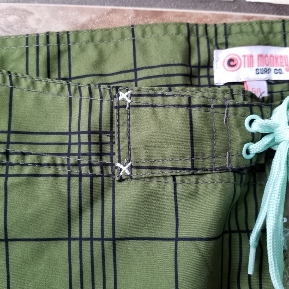 Tin Monkey Green Plaid Surf Sport Beach  Shorts - Picture 6 of 8